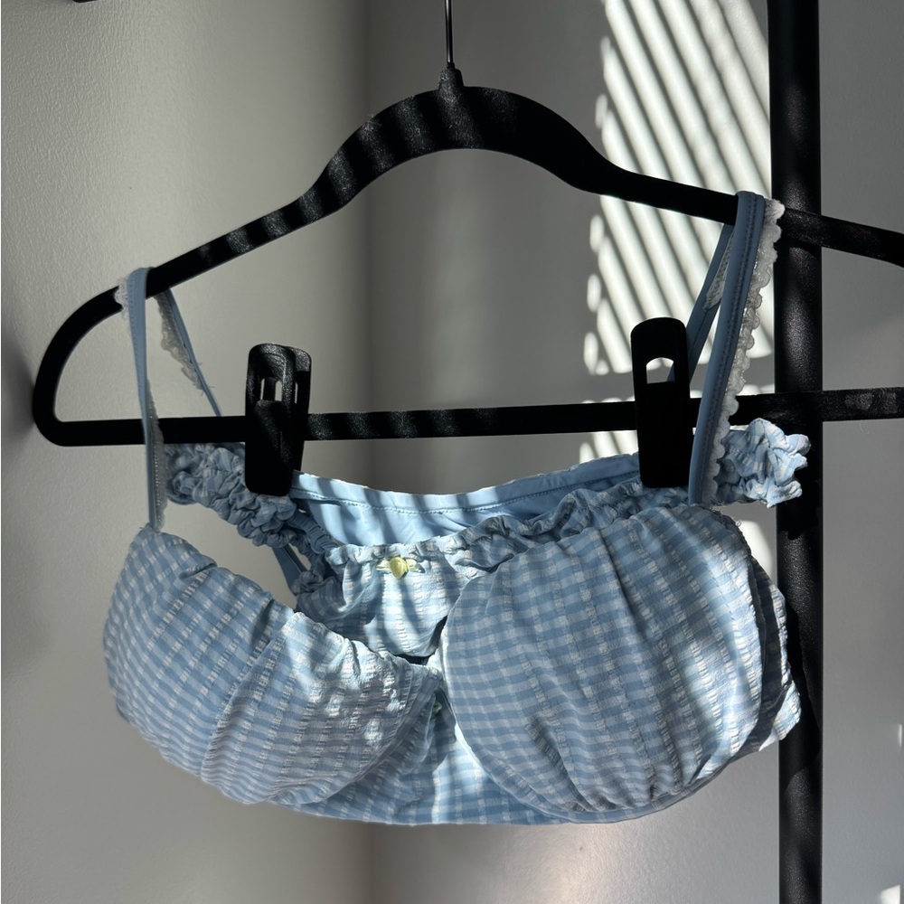 437 Delphine Top
